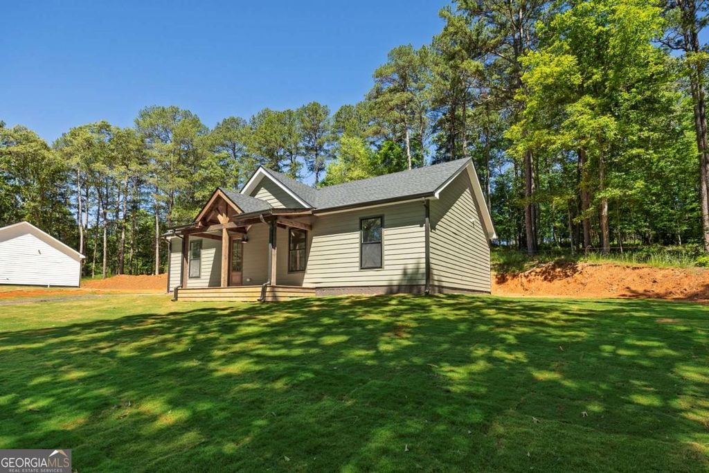 Photo of 760 Donahoo Road SE, Silver Creek, GA 30173 (MLS # 10765685)