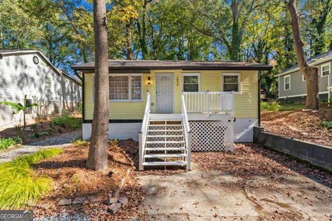 Photo of 2850 3rd Avenue SW, Atlanta, GA 30315 (MLS # 10639945)