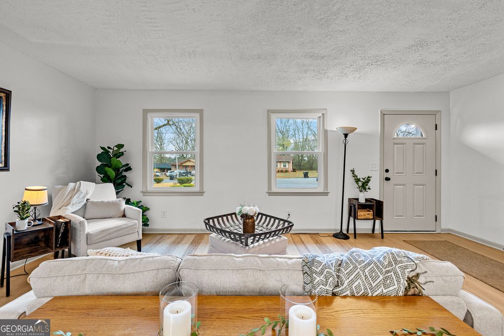 Photo of 407 Westchester Drive, Barnesville, GA 30204 (MLS # 10668134)