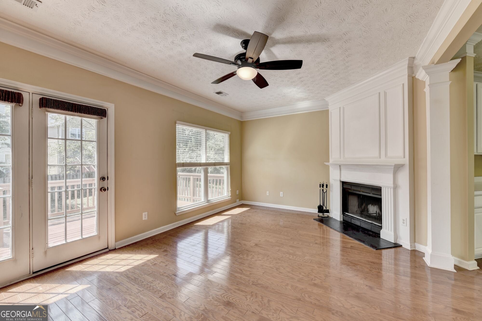 2303 Oak Glenn CIR