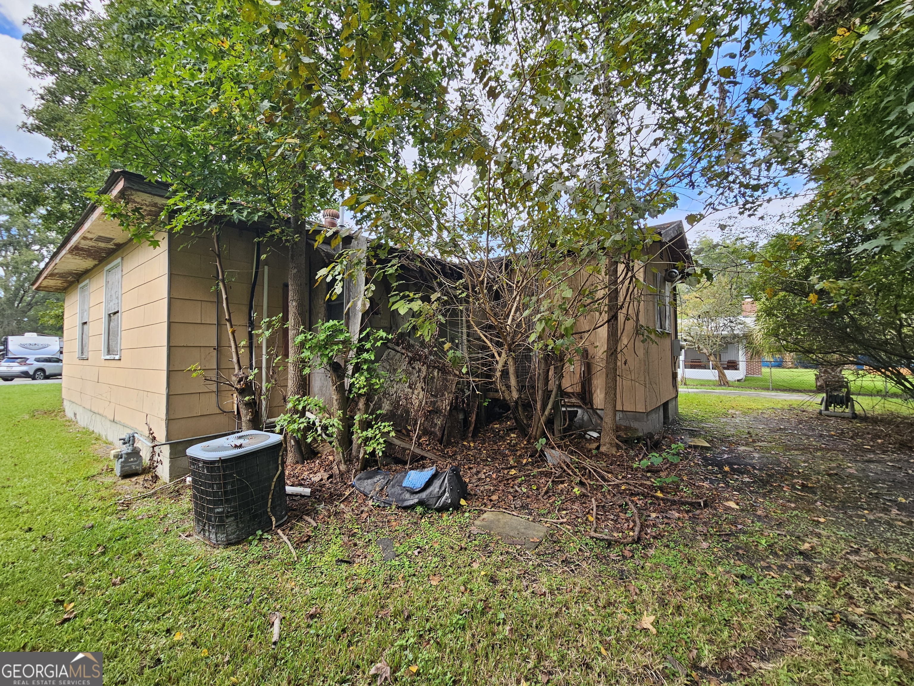 106 Gordon ST