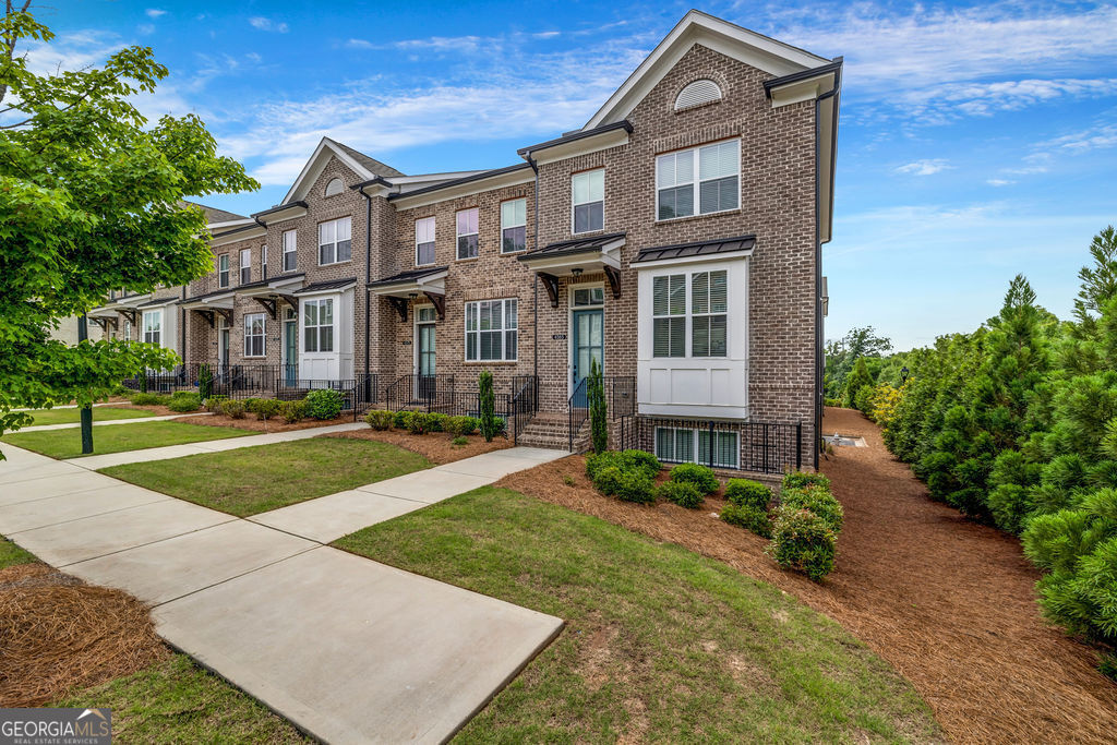 4565 Sims Park Overlook
