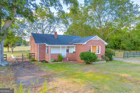 A home in Colbert