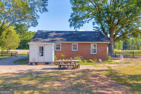 A home in Colbert