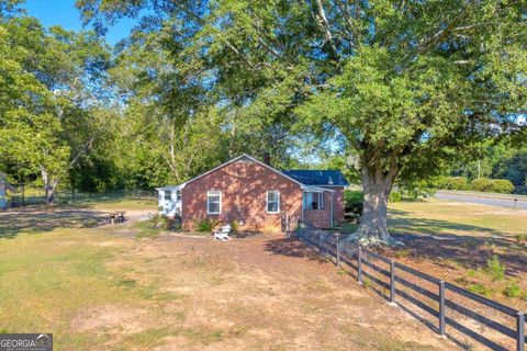 A home in Colbert