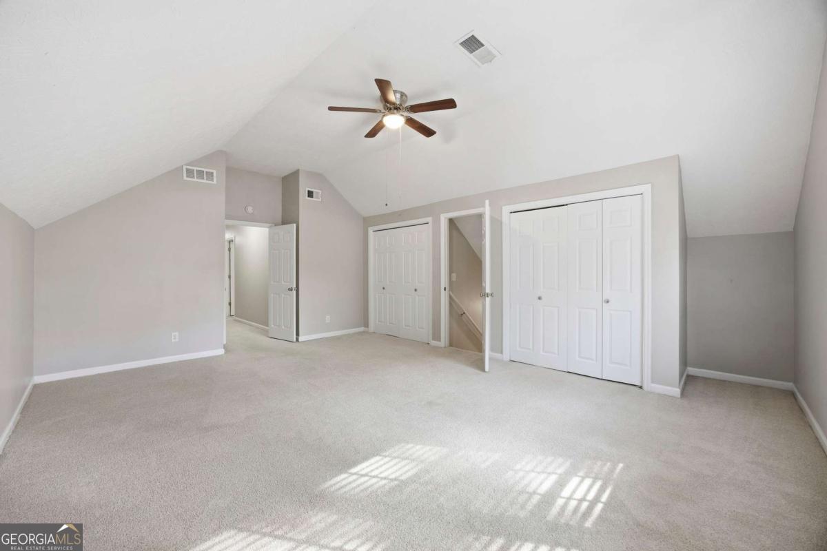 Spring Ridge - Residential