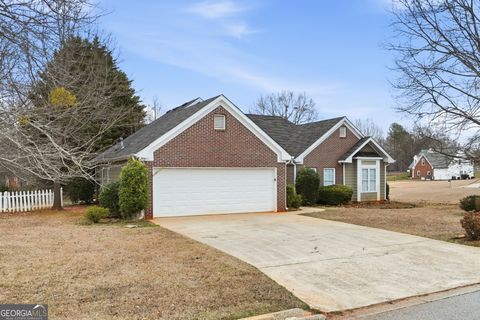 Photo of 1613 Clairmont Lane SW, Conyers, GA 30094 (MLS # 10690750)