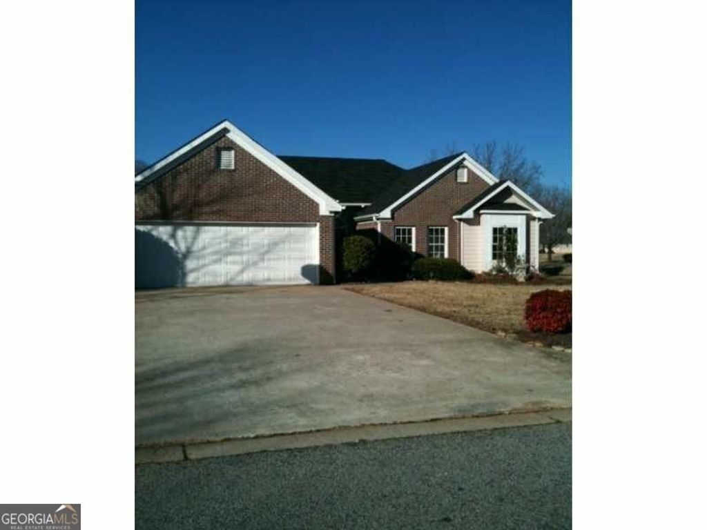Photo of 1613 Clairmont Lane SW, Conyers, GA 30094 (MLS # 10690750)
