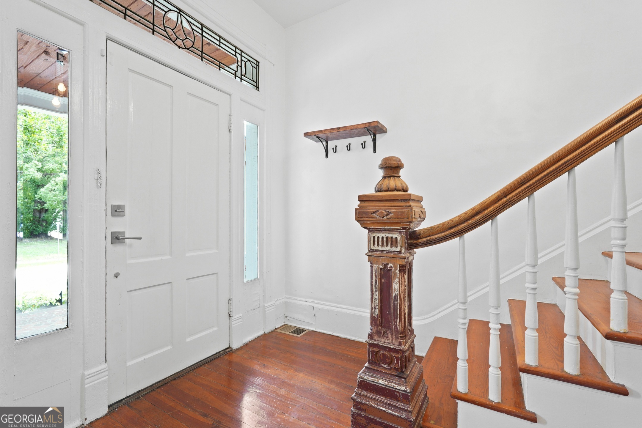 303 W 39Th ST