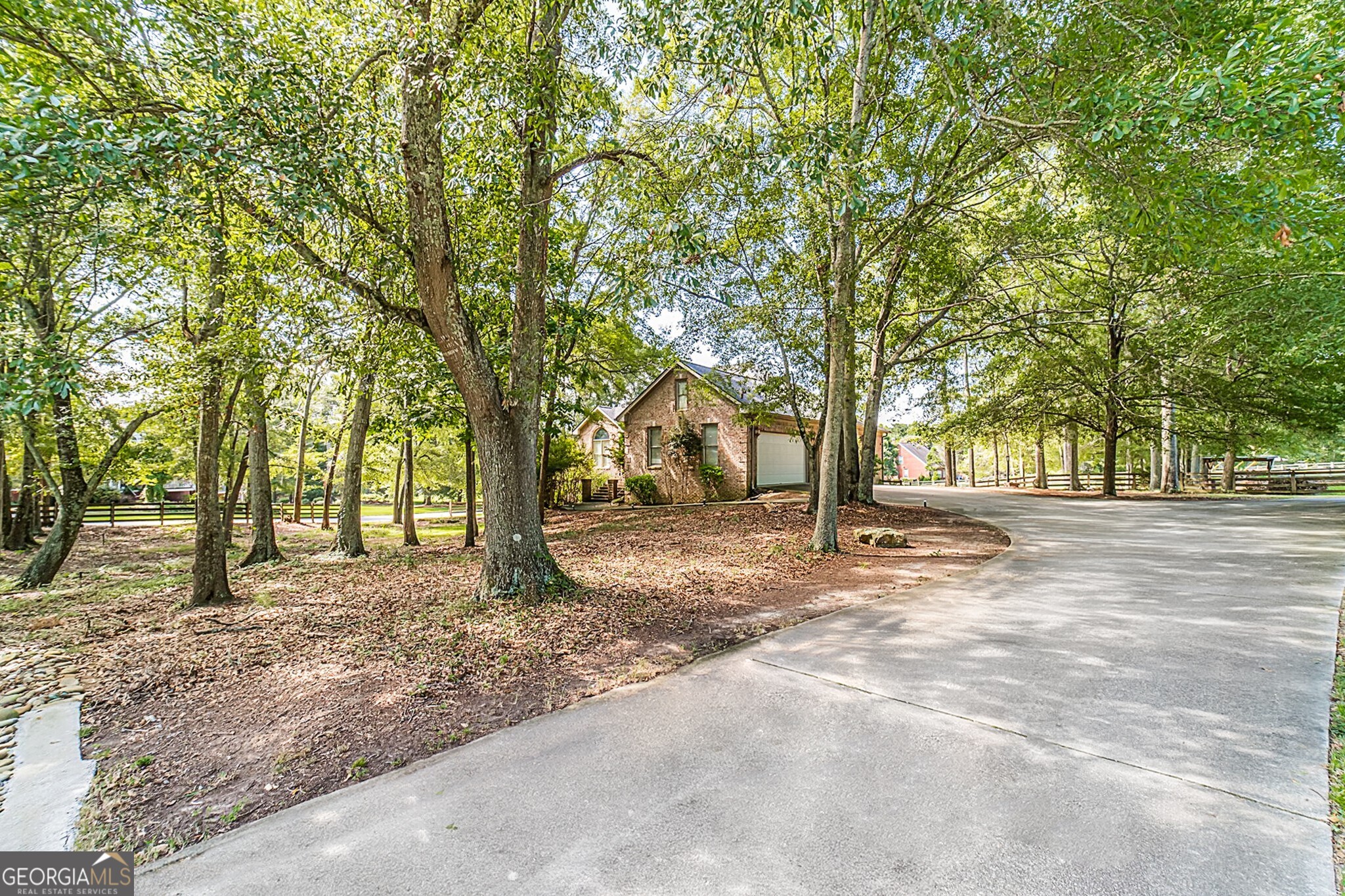 2577 Johnson RD