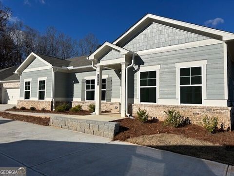 A home in Powder Springs