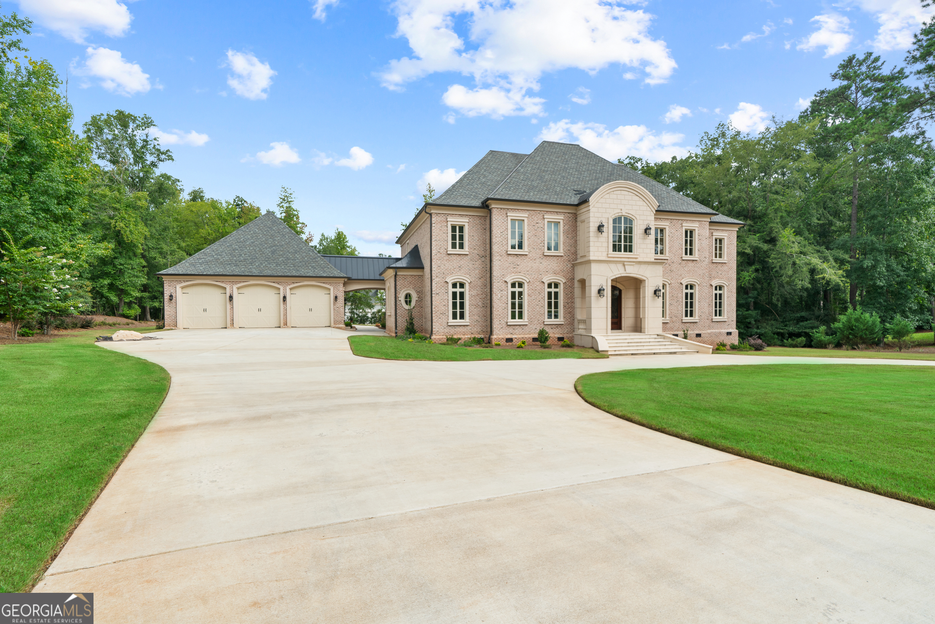 726 Dunblane DR