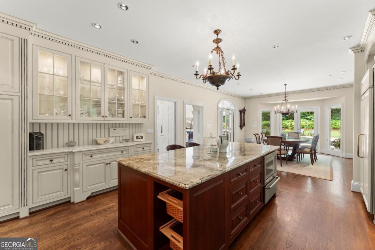 Atlanta Country Club - Residential