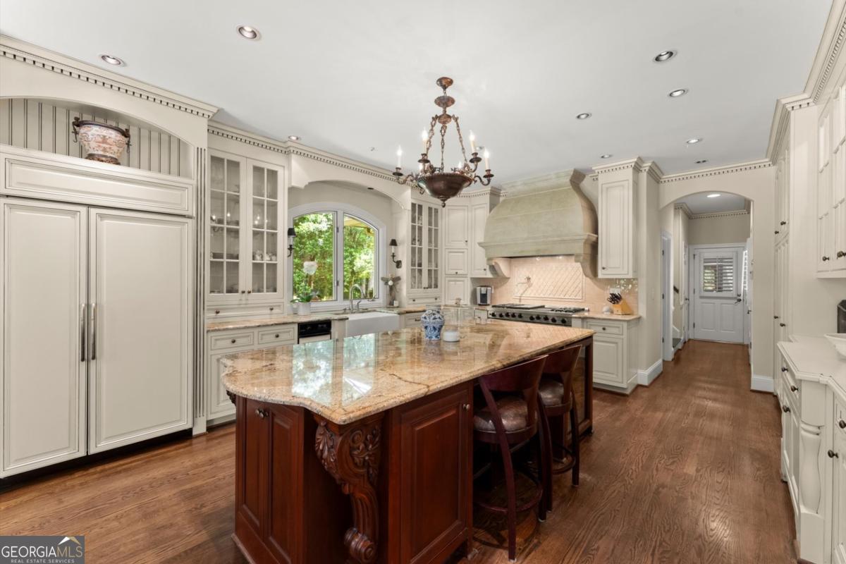 Atlanta Country Club - Residential