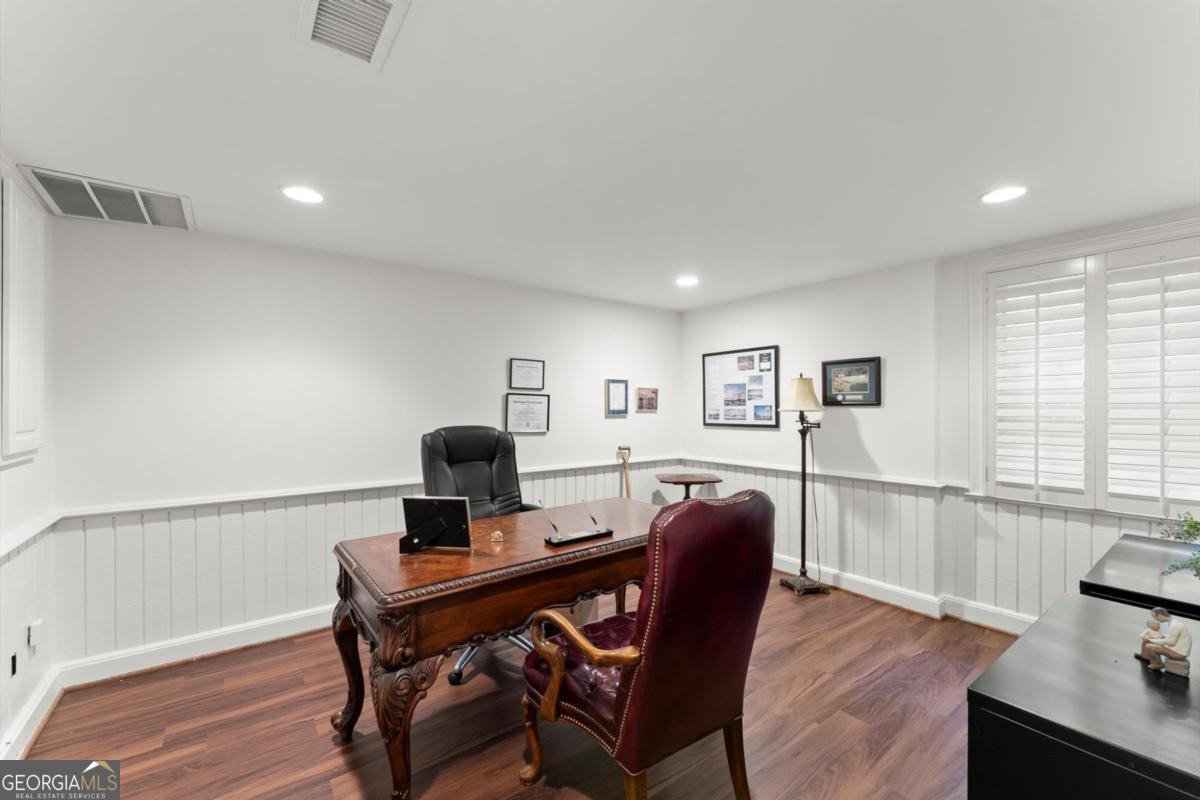Atlanta Country Club - Residential