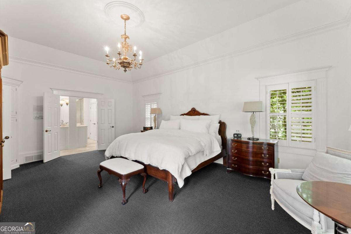 Atlanta Country Club - Residential
