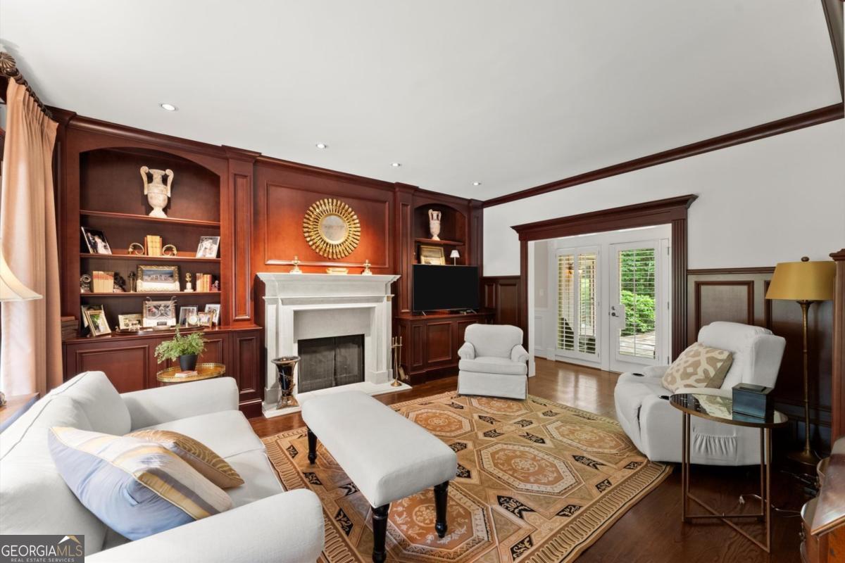 Atlanta Country Club - Residential