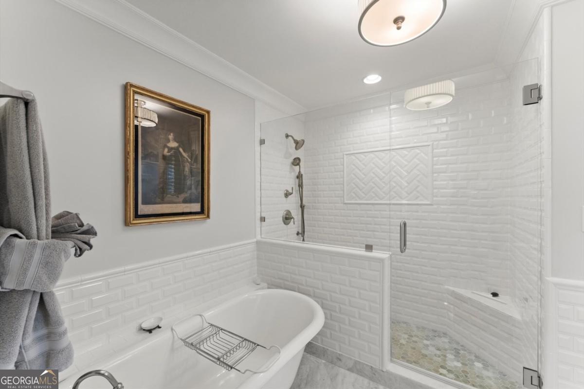 Atlanta Country Club - Residential