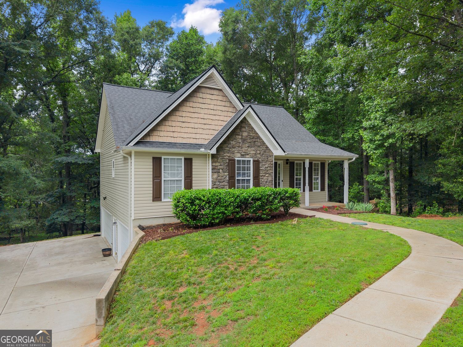 108 Springbrook Court CT