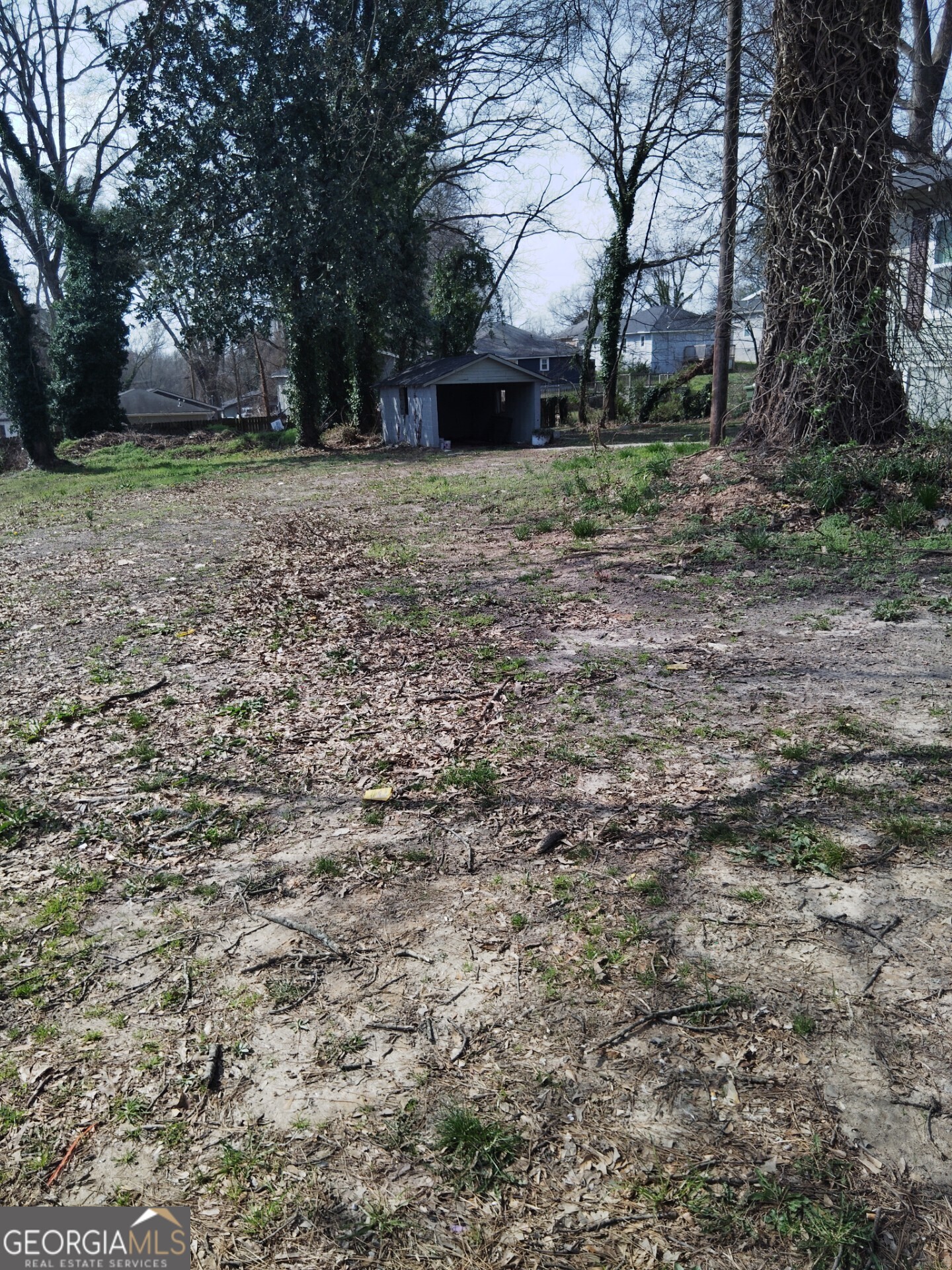 2146 M L King Jr DR SW