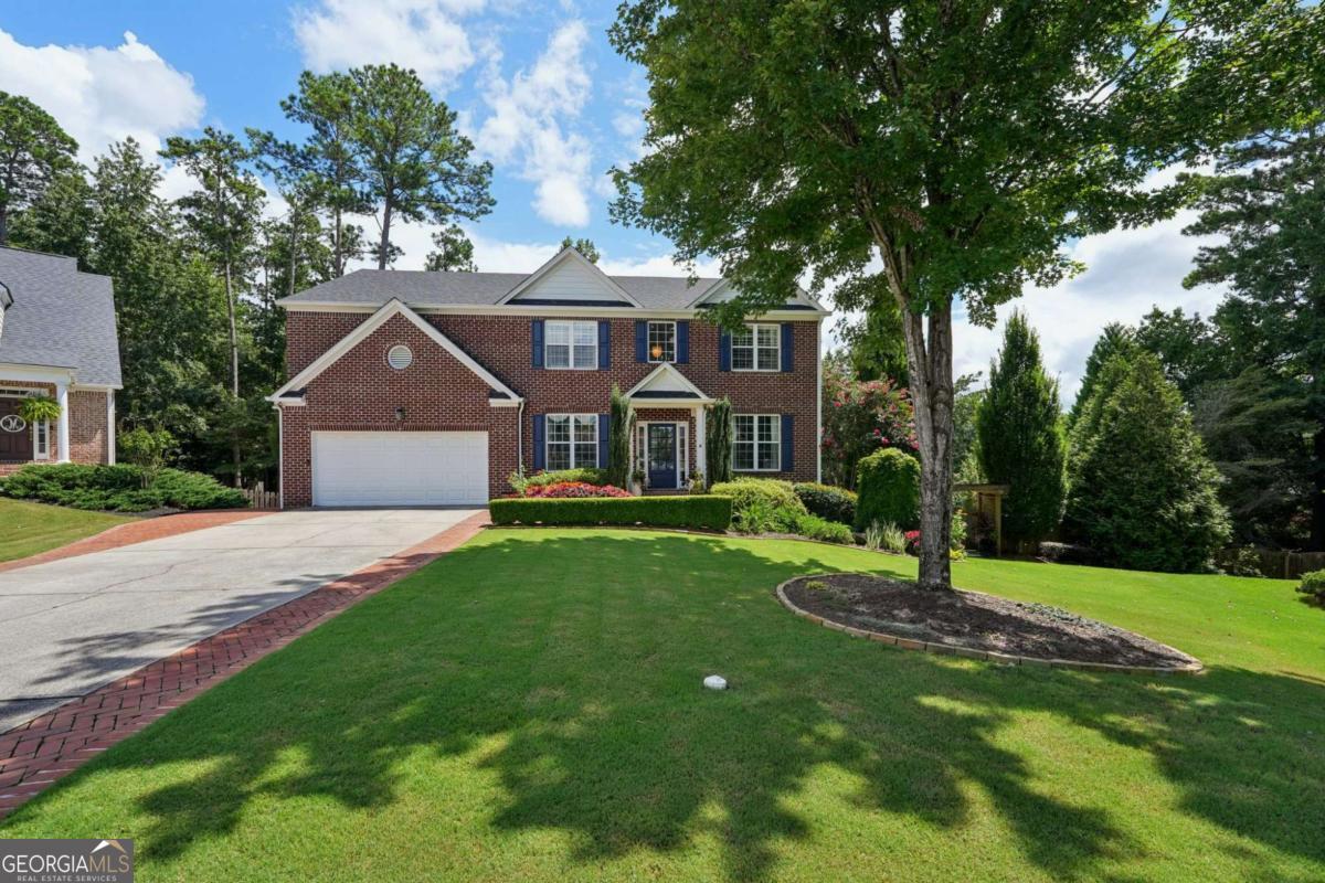 604 Skipping Rock LN
