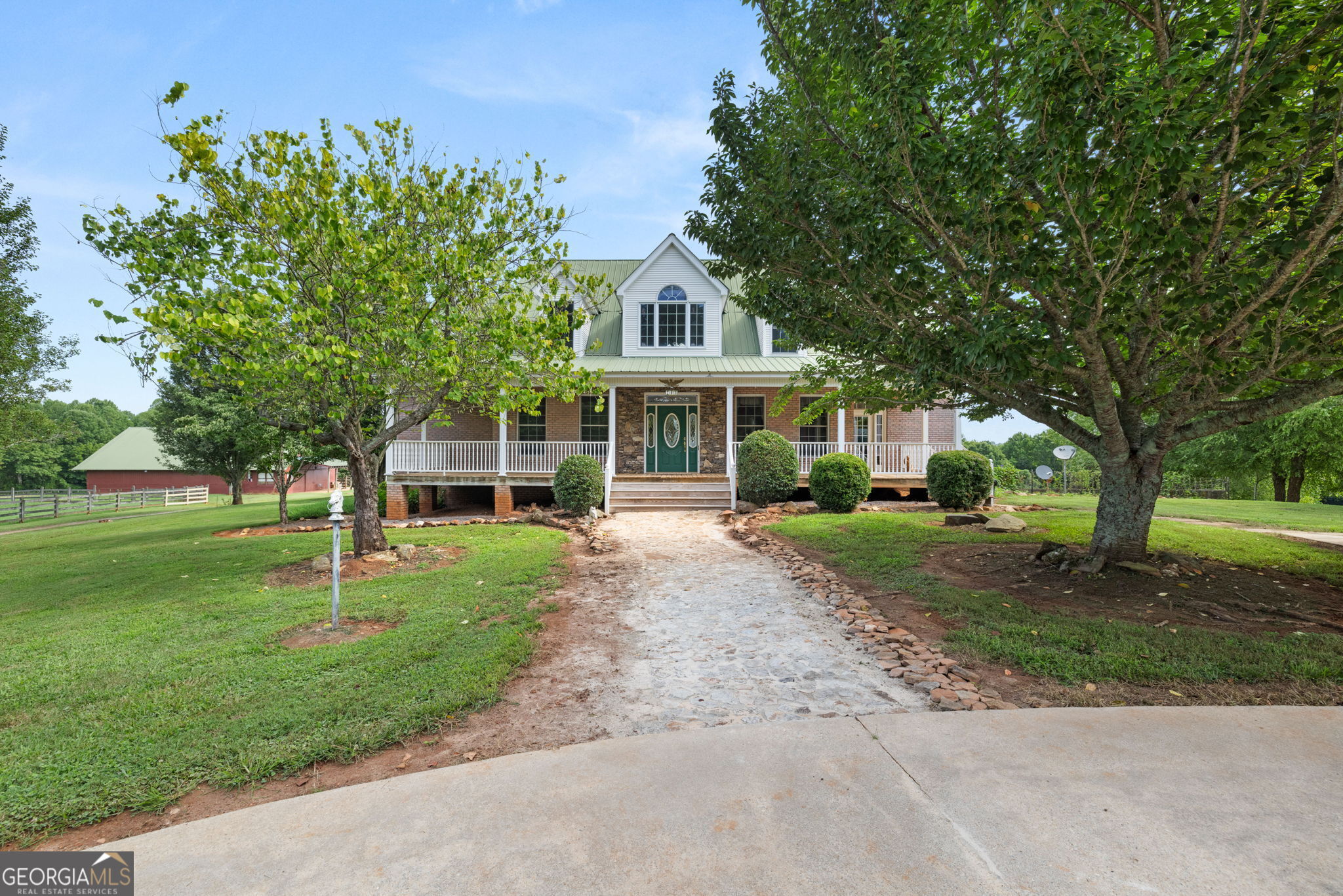 700 Chopped Oak Church RD