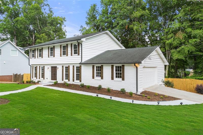 4555 Holliston RD