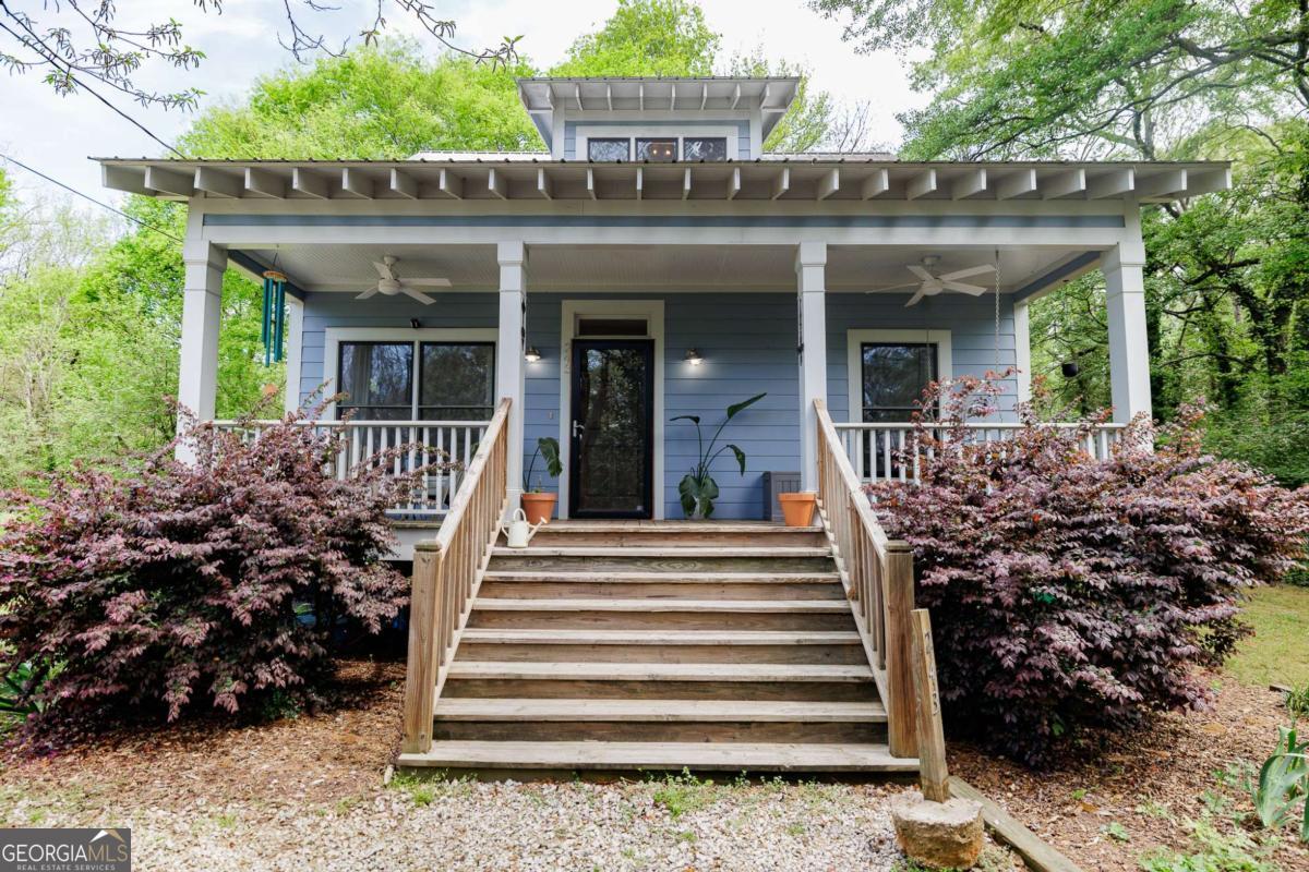 243 Arch ST