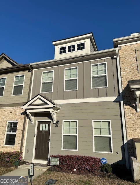 Photo of 832 Ambient Way, Atlanta, GA 30331 (MLS # 10815176)