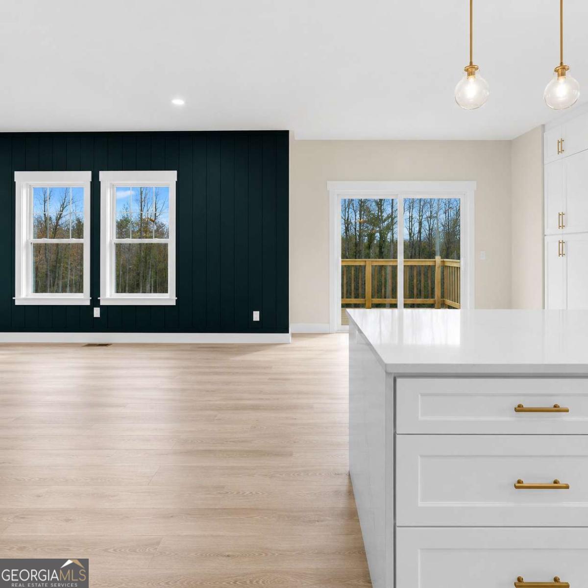 320 Hunnicutt RD SE