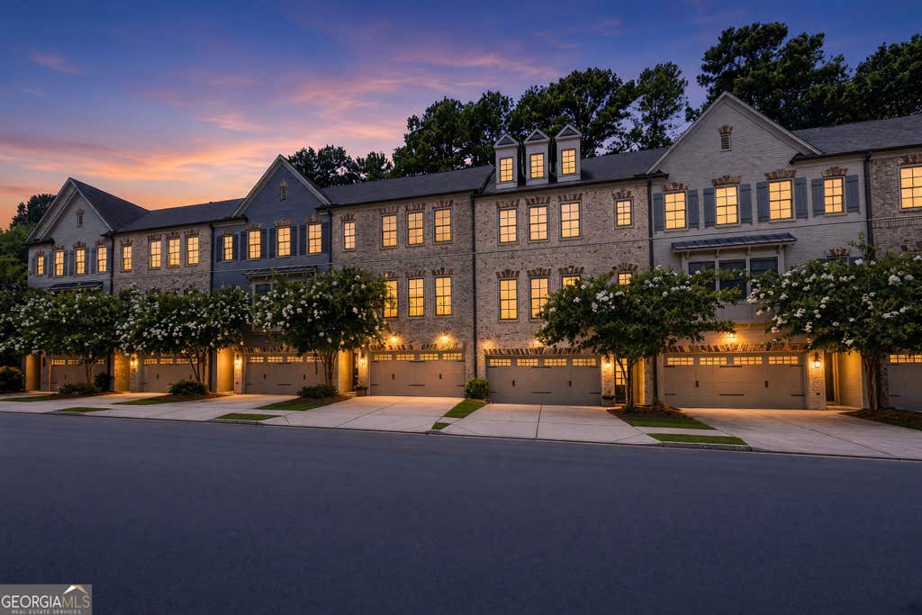 Photo of 2538 Skyland Drive NE, Brookhaven, GA 30319 (MLS # 10826742)
