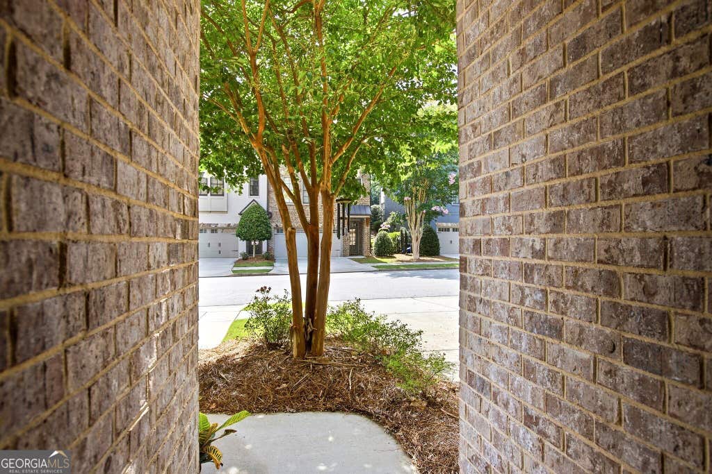 Photo of 2538 Skyland Drive NE, Brookhaven, GA 30319 (MLS # 10826742)