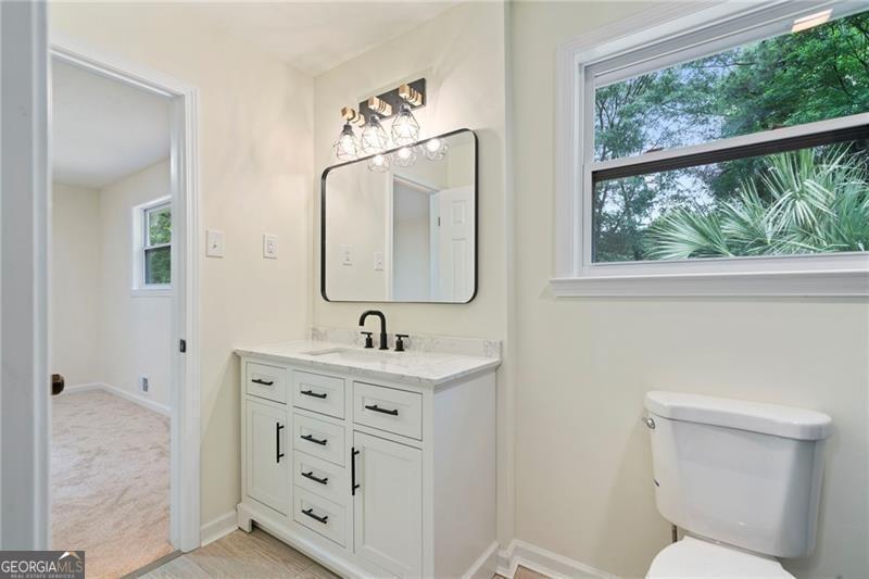 8432 Magnolia DR