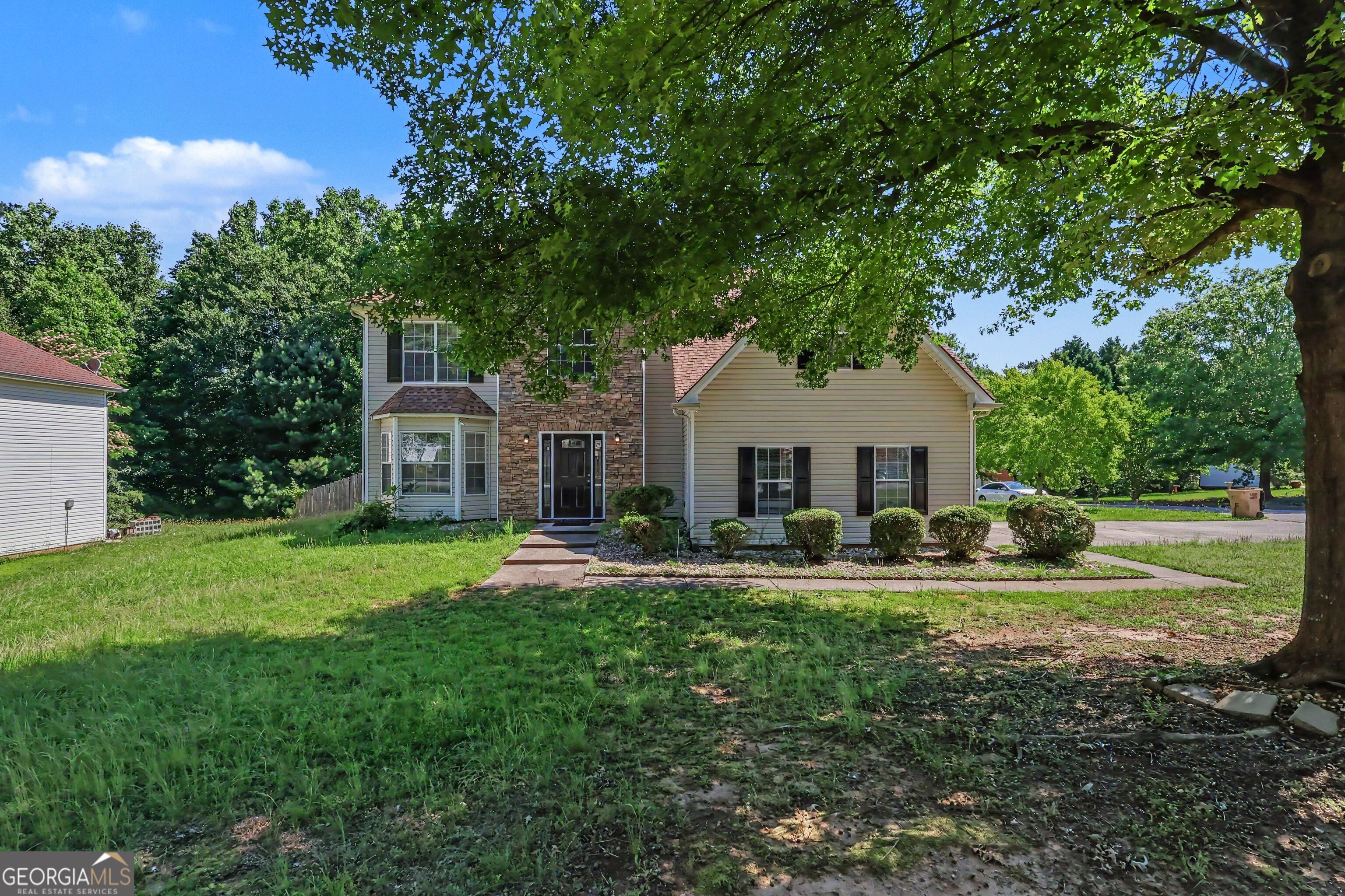 2538 Mead CT