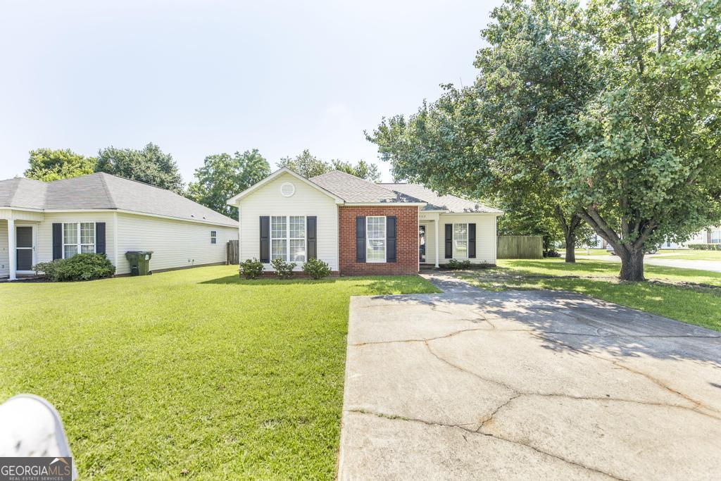 202 Norman LN