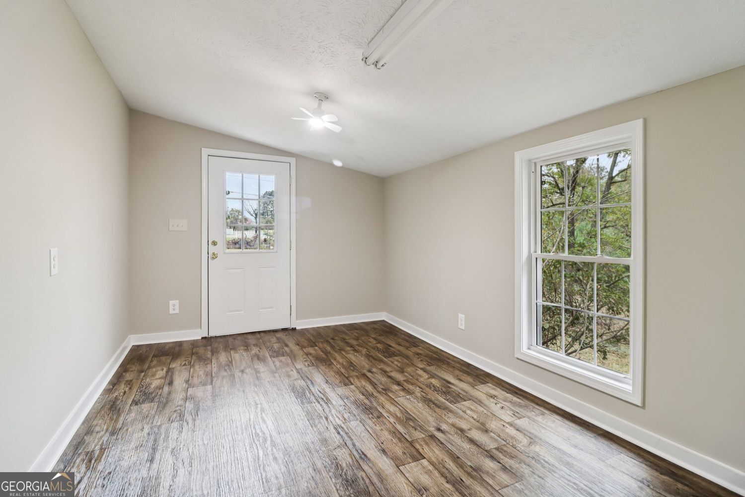 none - 2 acres - Residential