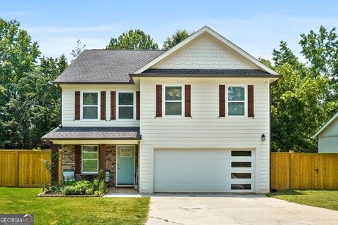 9477 Forest Knoll DR Jonesboro GA 30238