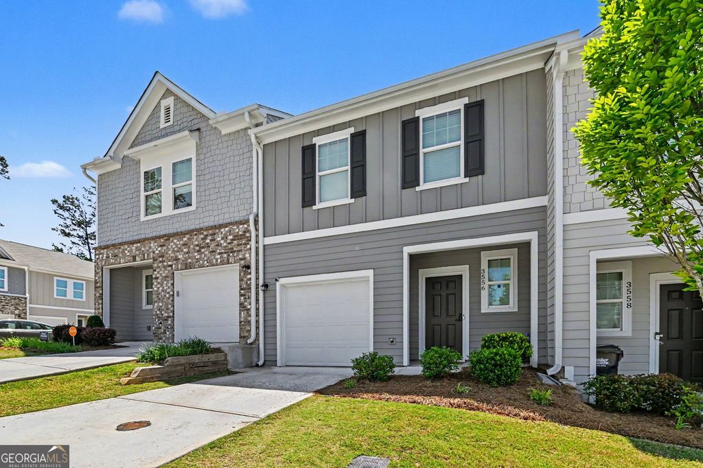 Photo of 3556 Bluebird Court SW, Atlanta, GA 30331 (MLS # 10757720)