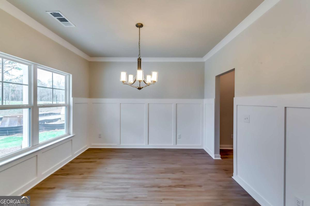 497 Principal Meridian DR