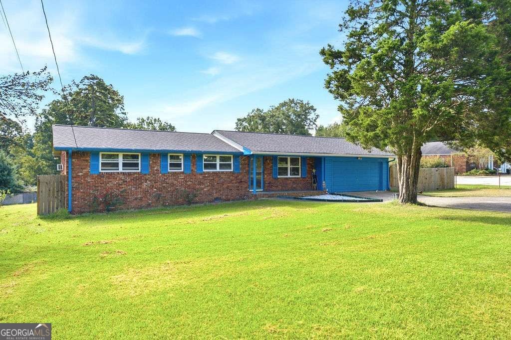 Photo of 3842 Highway 5, Douglasville, GA 30135 (MLS # 10845331)