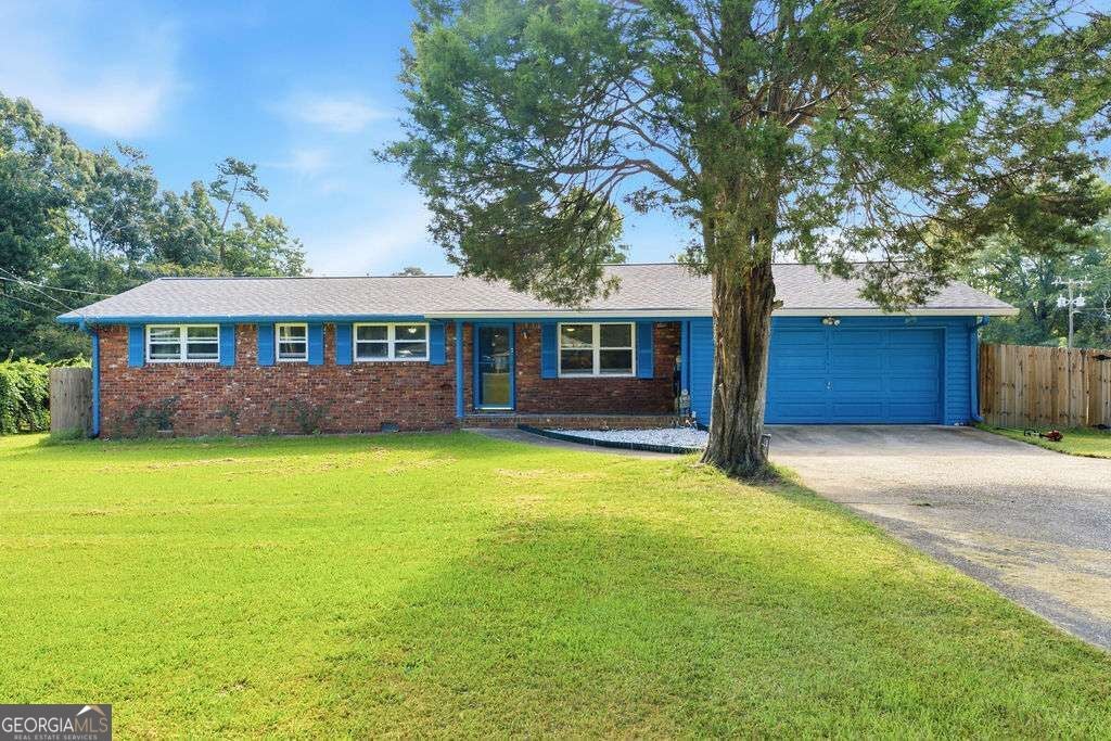 Photo of 3842 Highway 5, Douglasville, GA 30135 (MLS # 10845331)