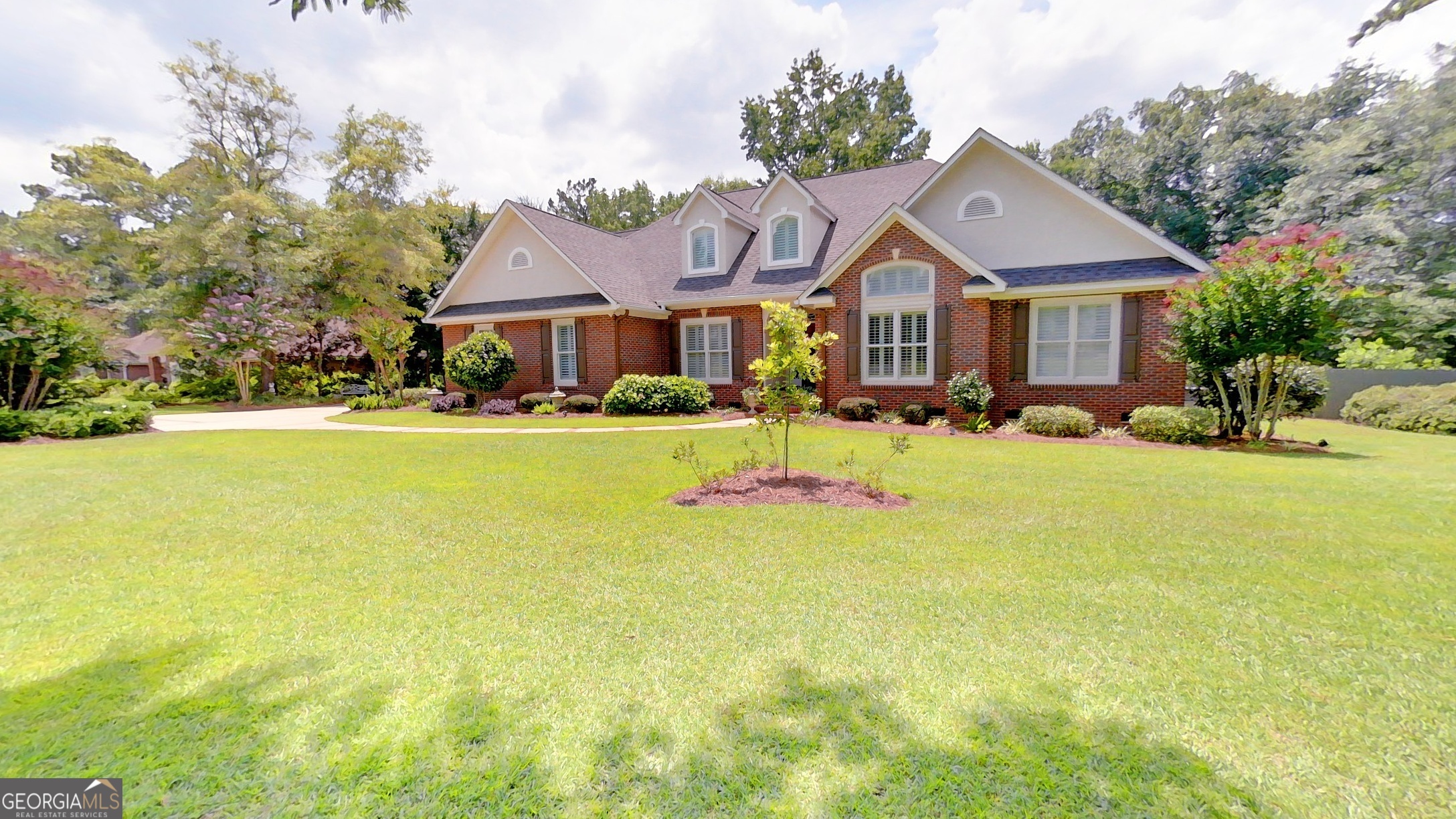 114 Stratford WAY