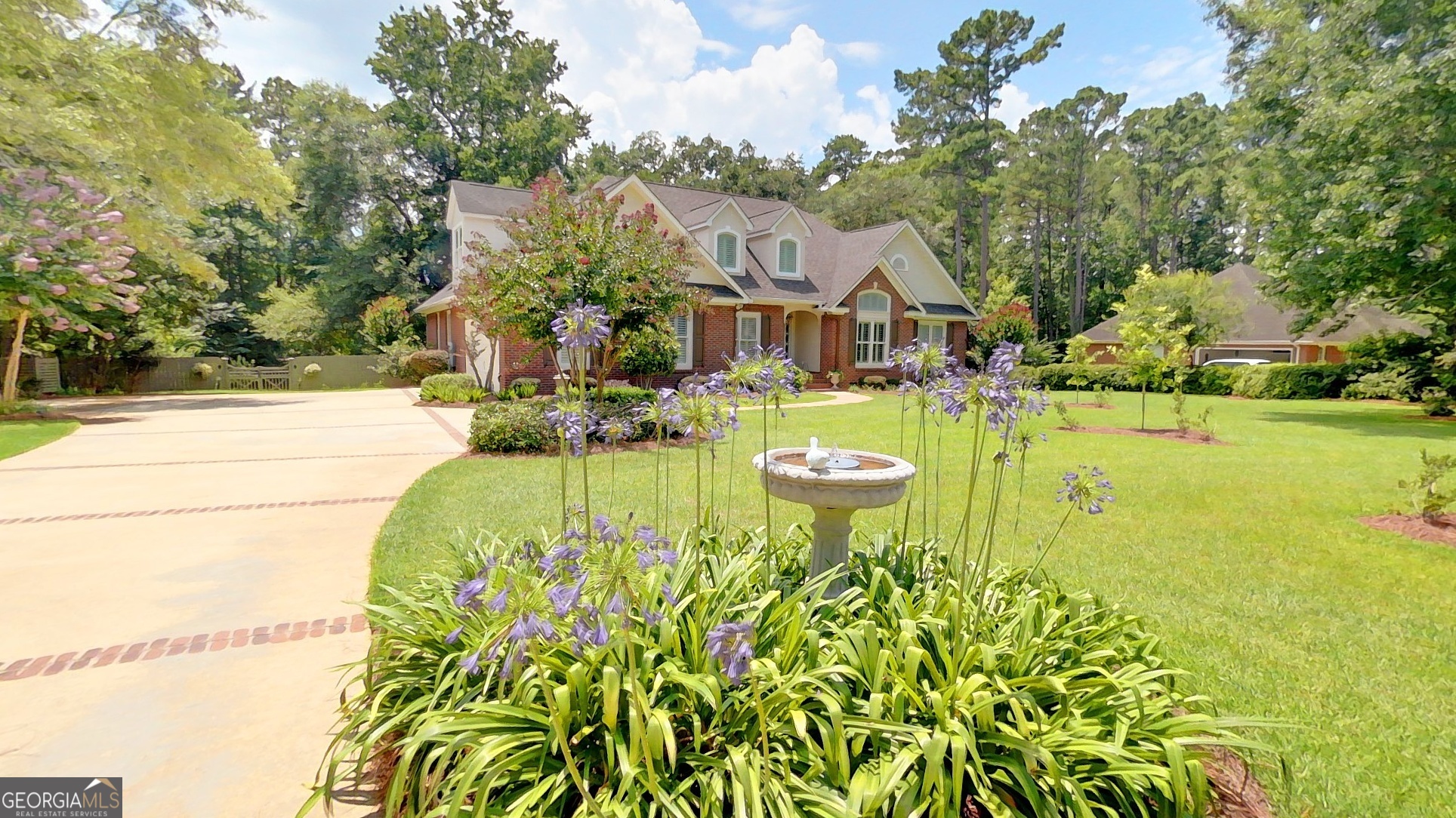 114 Stratford WAY