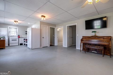 listing image 55