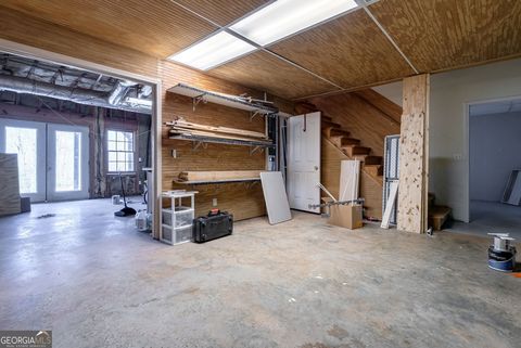 listing image 63