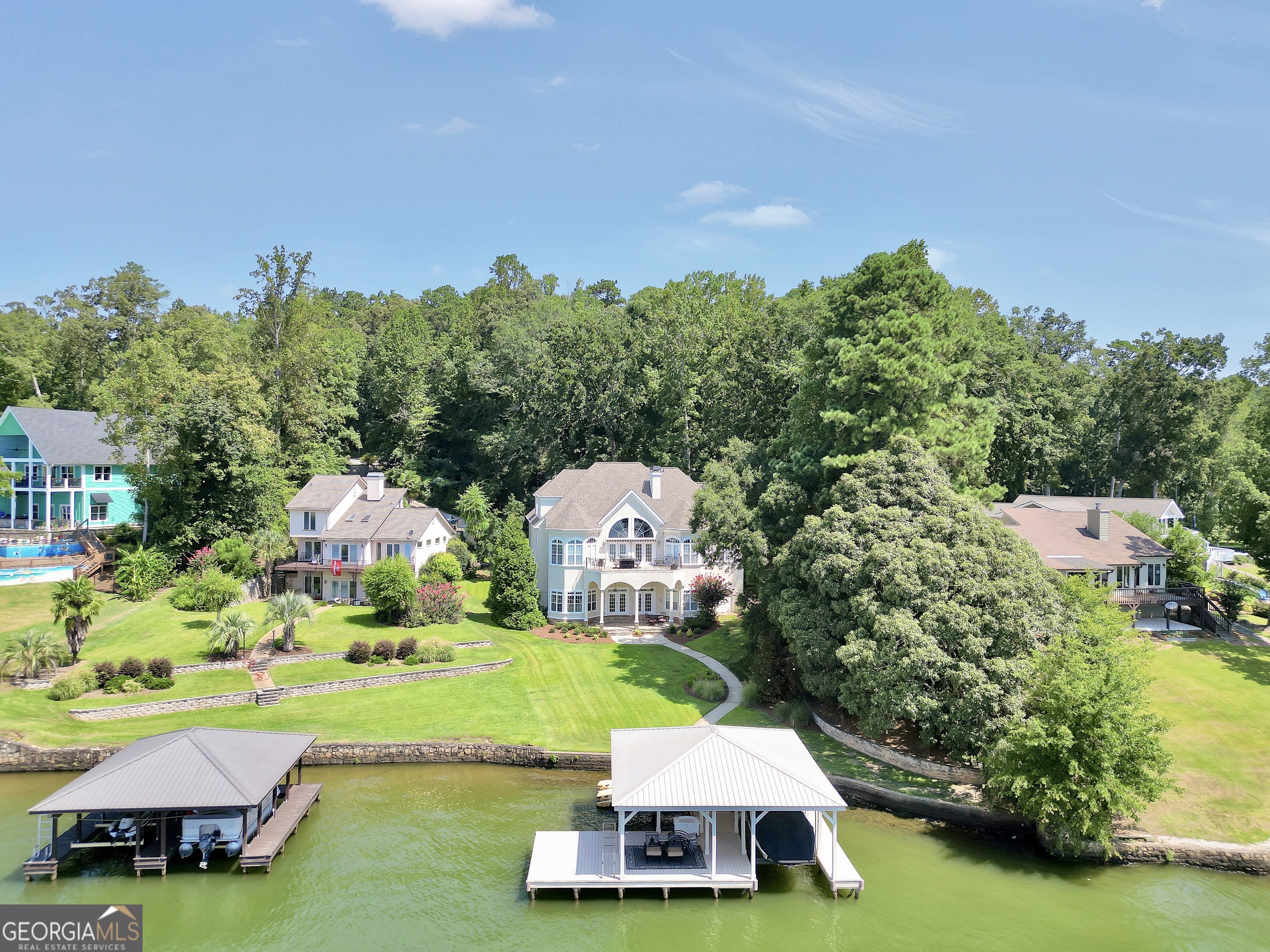 781 Cardinal DR