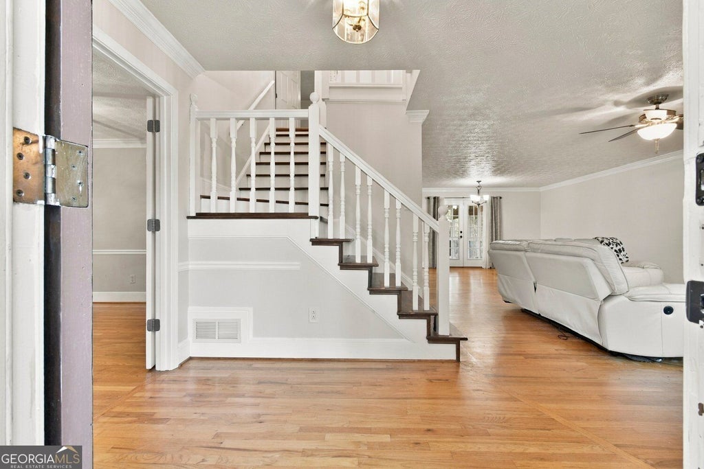 Photo of 5925 Chimney Springs Road, Buford, GA 30518 (MLS # 10881520)