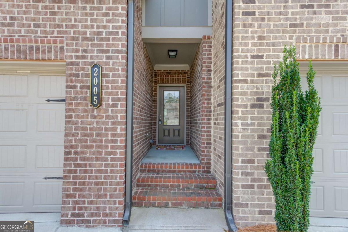 2005 Hamilton Creek PKWY