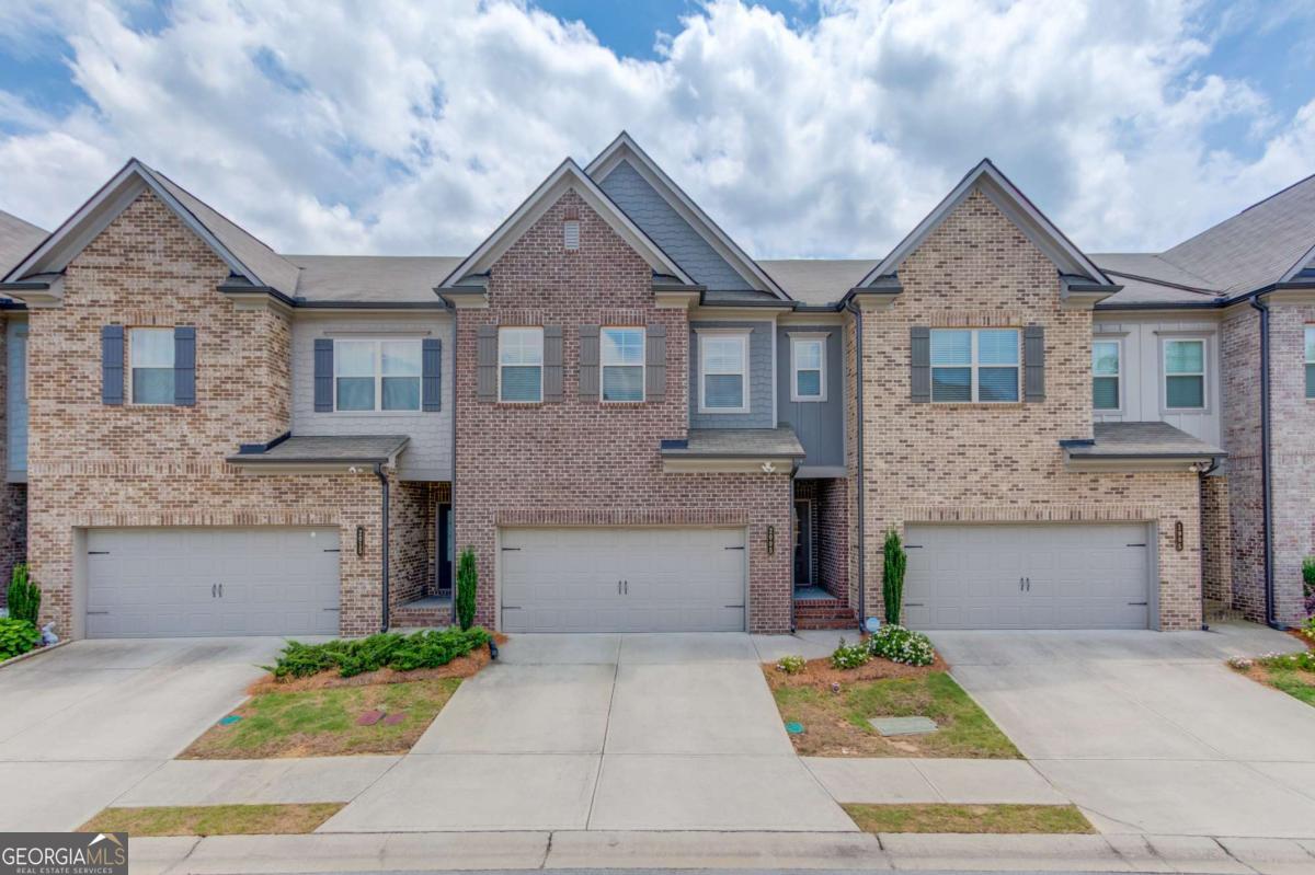 2005 Hamilton Creek PKWY