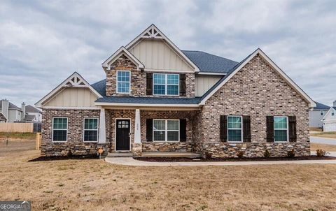 204 Amberley CT Kathleen GA 31047